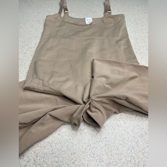 Franato Shapewear Shapesuit Tan Mid Thigh Size Large - Picture 4 of 9